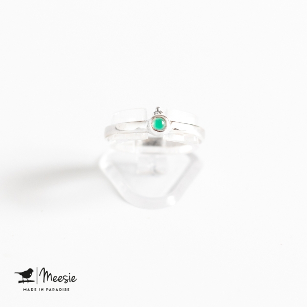 Ring dot groene Kwarts edelsteen zilver Ring dot groene Kwarts edelsteen zilver
