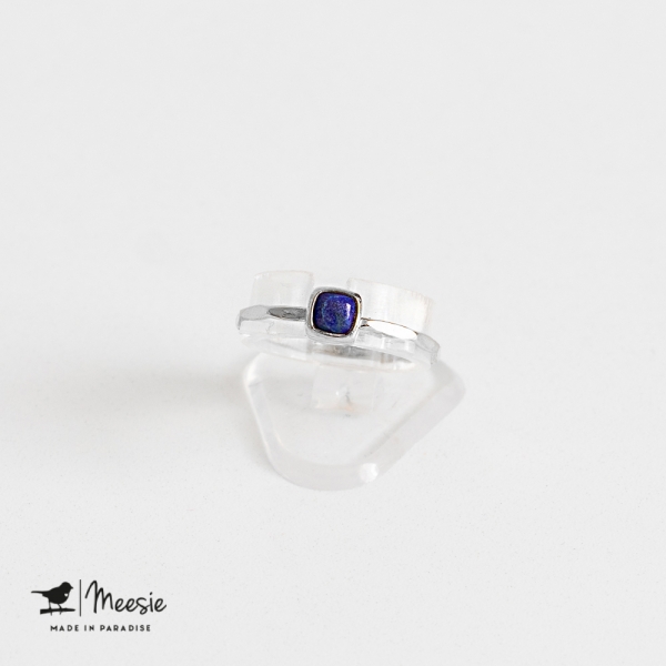 Ring vierkante Lapis Lazuli edelsteen zilver Ring vierkante Lapis Lazuli edelsteen zilver
