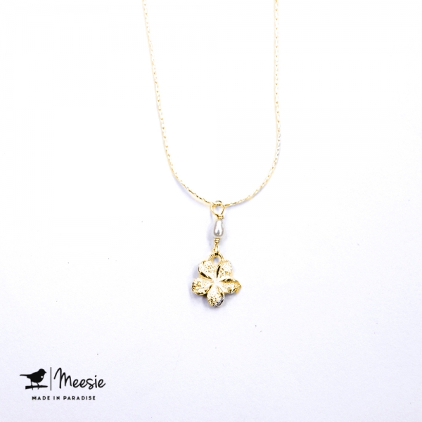 Ketting: Bali Bloem goud op zilver - 3 stuks Ketting: Bali Bloem goud op zilver - 3 stuks